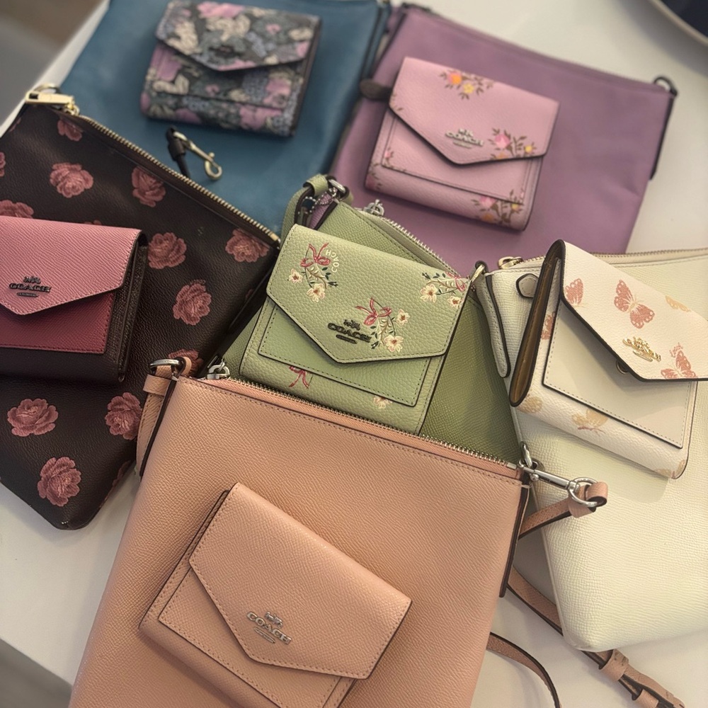 Coach Women's Crossbody Bags and Wallets